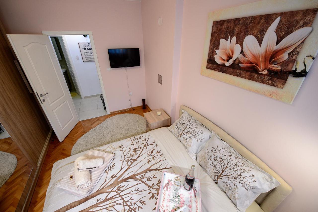Apartman Centar Lux Valjevo Bagian luar foto
